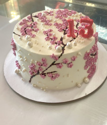 Торт с рисунком сакуры