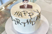 Торт "Happy Birthday" с фото Торт "Happy Birthday" с фото